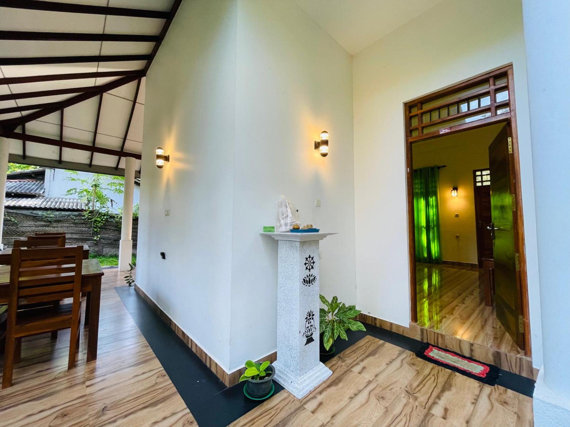 Yala Safari River View Hotel 蒂瑟默哈拉默 外观 照片